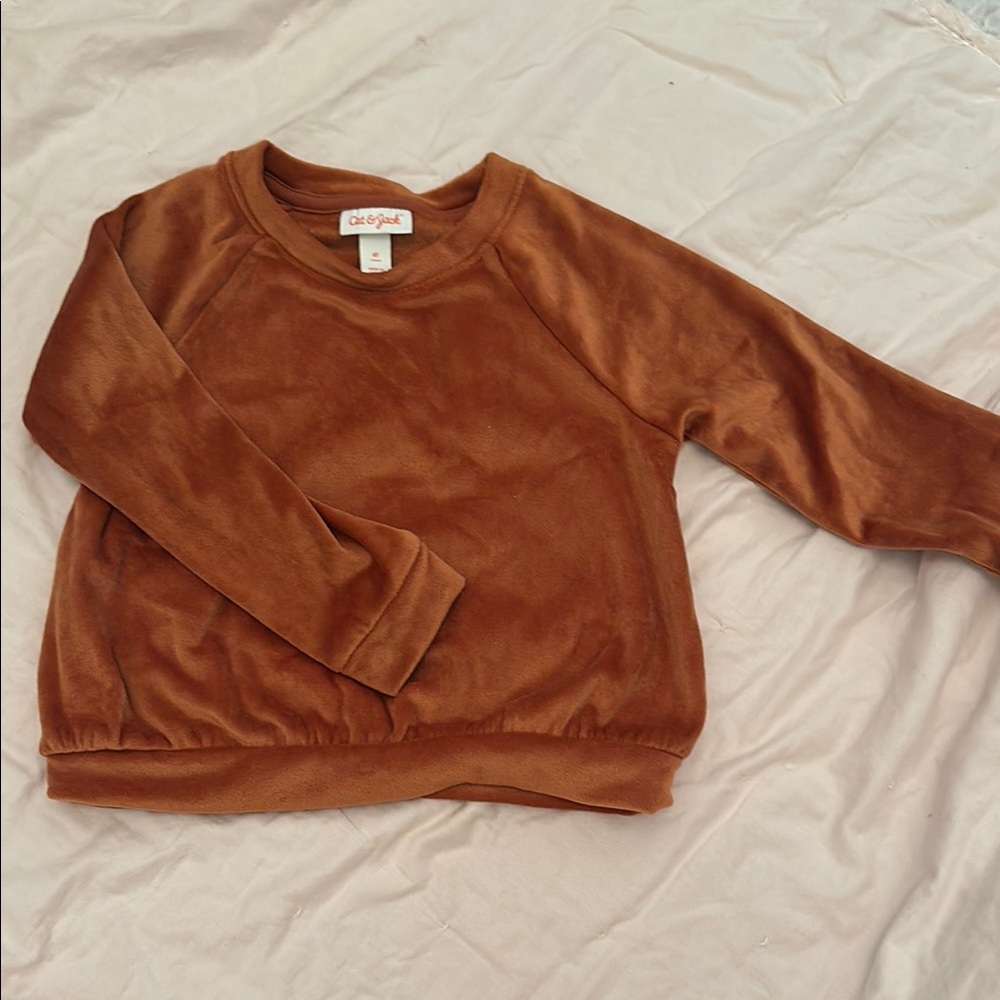 Cat & Jack Brown Crew Neck - does have matching pants
